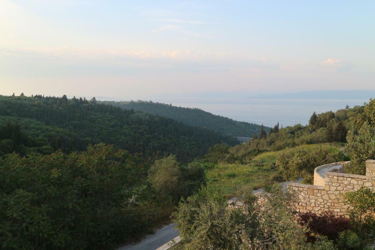 ホテル Opera House Paxos ガイオス エクステリア 写真